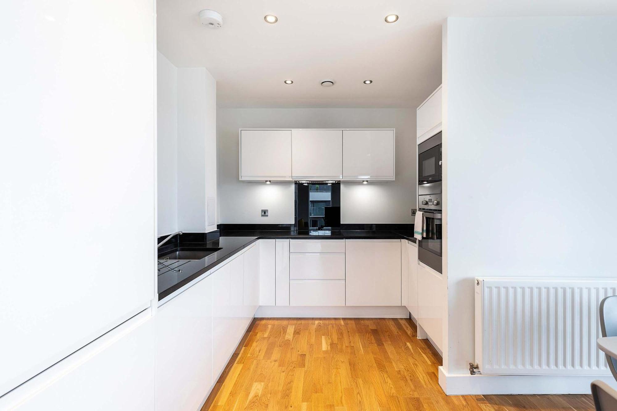 Appartamento 3br Poplar Views Of Canary Wharf *